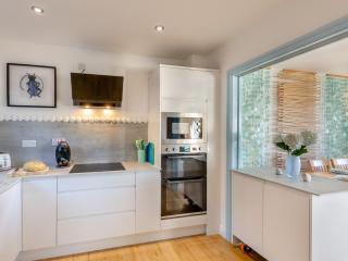 4 Bed in Aberdovey DY013 - Aberdyfi - 4