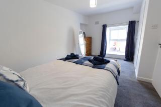 4 Guests - Pet Friendly - Fireplace - Parking - Llanybydder - 7