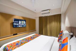 FabHotel Shiv Kartik - Surat - 5