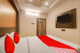 Hotel O R Square Grand - Haiderabad - 2