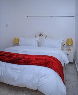 Sinyati Suites Narok - Narok - 0