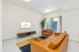 Lux BnB I Executive Tower I Ocean View - 1