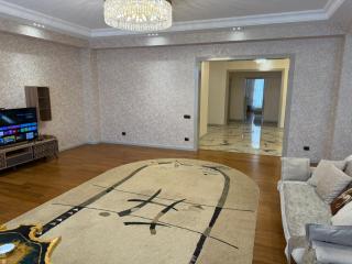Lexus Apartment by Khatai - Baku - 9