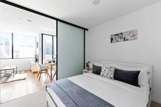 Cozy & Central 2BR Home Steps from Southern Cross - Melbourne - 9