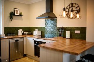 Newly Renovated 2BR Flat - Quiet Residential Area - Oban - 5