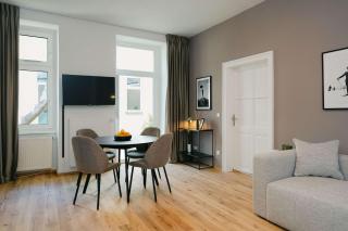 Comfy 3BR perfect for 4-6 metro free parking - Wenen - 0