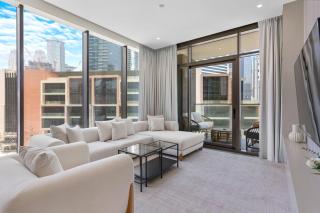 Lavish 1-Bedroom with Burj Khalifa view in Peninsula - 5