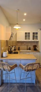 Appartement Cozy avec Clim, Balcon et Parking Gratuit - Salavas - 9