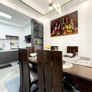 luxurious three bedroom apartment with swimming pool, ample parking space, children playground and a relaxing rooftop with amazing city views - Nairobi - 4