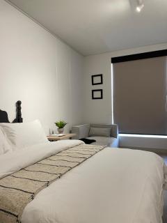 Luxe Minimal Studio at One Rosebank - Johannesburgo - 0