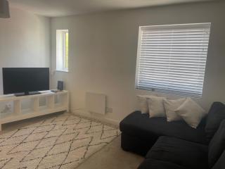 Horsforth Studios- A Home From Home Perfectly Located 6 minutes to LBA Airport and a 1 Minute Walk to the Station- Sleeps up to 4 - Horsforth - 0