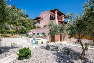 Iris Apartments - Glyfada - 9