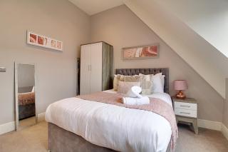 Central Harrogate 2 bed spacious apt, Conference Centre - Harrogate - 2