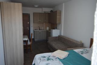 Studio Ajvazi - Shëngjin - 4