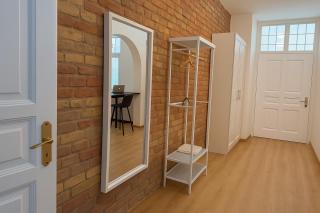 Metro West Apartment - Boedapest - 4