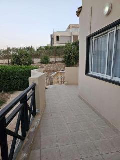 شاليه بالسخنه صف اول على البحر - Ain Suchna - 8