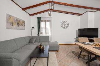 House Trget - Trget - 6