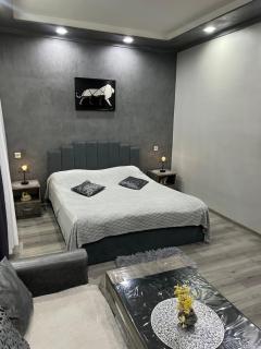 Room 2 - Yerevan - 9