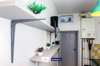 BauHaus 4 Bedroom House By AltoLuxoExperience Short Lets & Serviced Accommodation With Free Parking - Bristol - 8