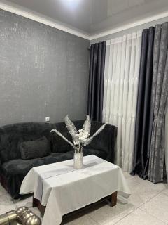 Room 2 - Yerevan - 4
