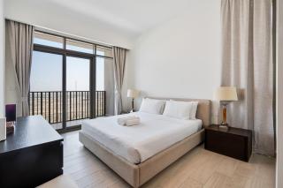 3BR Elegant Haven with Gym, Pool and 2 Parking Spaces - Sabkhah - 2
