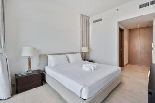 3BR Elegant Haven with Gym, Pool and 2 Parking Spaces - Sabkhah - 1