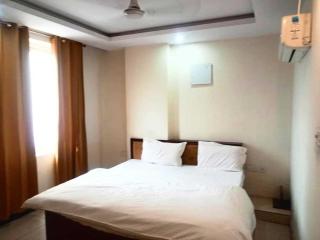 Hotel O Sanskriti Hotel - Jāmb - 9