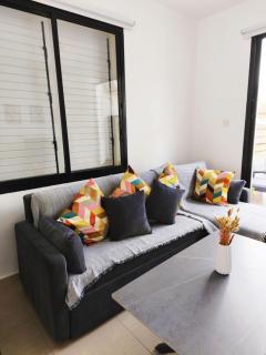 Tombs of the Kings Two Bedroom Patio Apartment - Paphos - 9