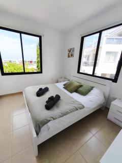 Tombs of the Kings Two Bedroom Patio Apartment - Paphos - 6