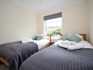 3 Bed in Swanage DC042 - Swanage - 4