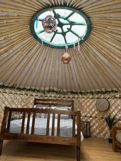 Cranfield Retreat & Glamping & Hobbit House - Long Melford - 7
