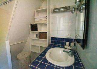 Jolie maison indépendante avec jardin et piscine - 2