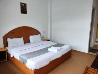 Collection O SWISS MOUNTAIN RESORT - 1