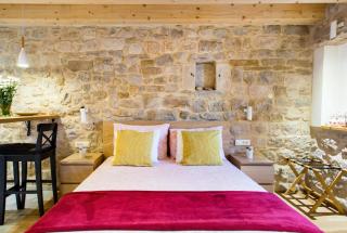 Explore the Historic City Center from a Remodeled Apartment - 5