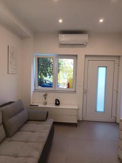 Beach studio KATE, with sea view, garden and parking, MURTER, DALMATIA - Murter (Morter) - 5