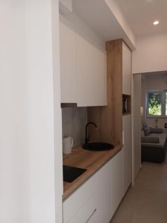 Beach studio KATE, with sea view, garden and parking, MURTER, DALMATIA - Murter (Morter) - 3