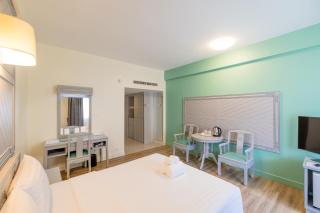 MIDO Hotel - 1