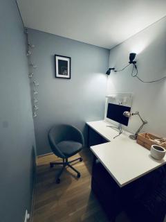 Cozy Ozo Park Apartment, Pet Friendly with Workspace - Vilna - 8