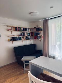 Cozy Ozo Park Apartment, Pet Friendly with Workspace - Vilna - 5