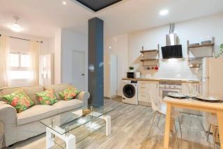 Vialia Suites Cinema - Malaga - 3