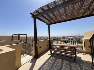 Lux Skyline Loft 2Bdr - Hurghada - 2