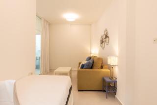 Central Beachfront Apartment - Marbella - 2