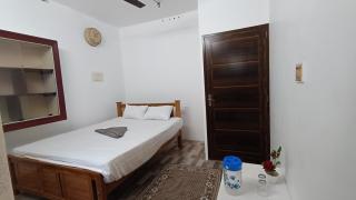 White Pearl Beach House - 5