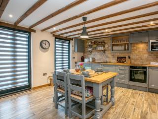 2 Bed in Holt NCC41 - Holt - 0