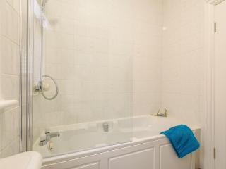 1 Bed in Old Colwyn 78154 - Old Colwyn - 1