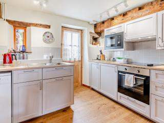 1 Bed in Abergavenny BN184 - Pont Newydd - 5