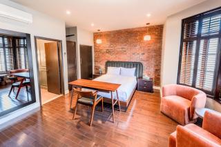 Self Check-In Boutique Hotel - Quartier latin - Room 201 - Montreal - 9
