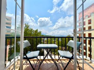 4JT Travelnest Condo Unit Rentals-3G - Sampong - 9