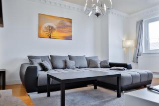 Exklusives Apartment im historischen Wohnhaus mit Kamin, Bad & viel Platz - Bremerhaven - 0