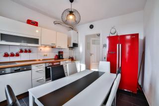 Exklusives Apartment im historischen Wohnhaus mit Kamin, Bad & viel Platz - Bremerhaven - 1